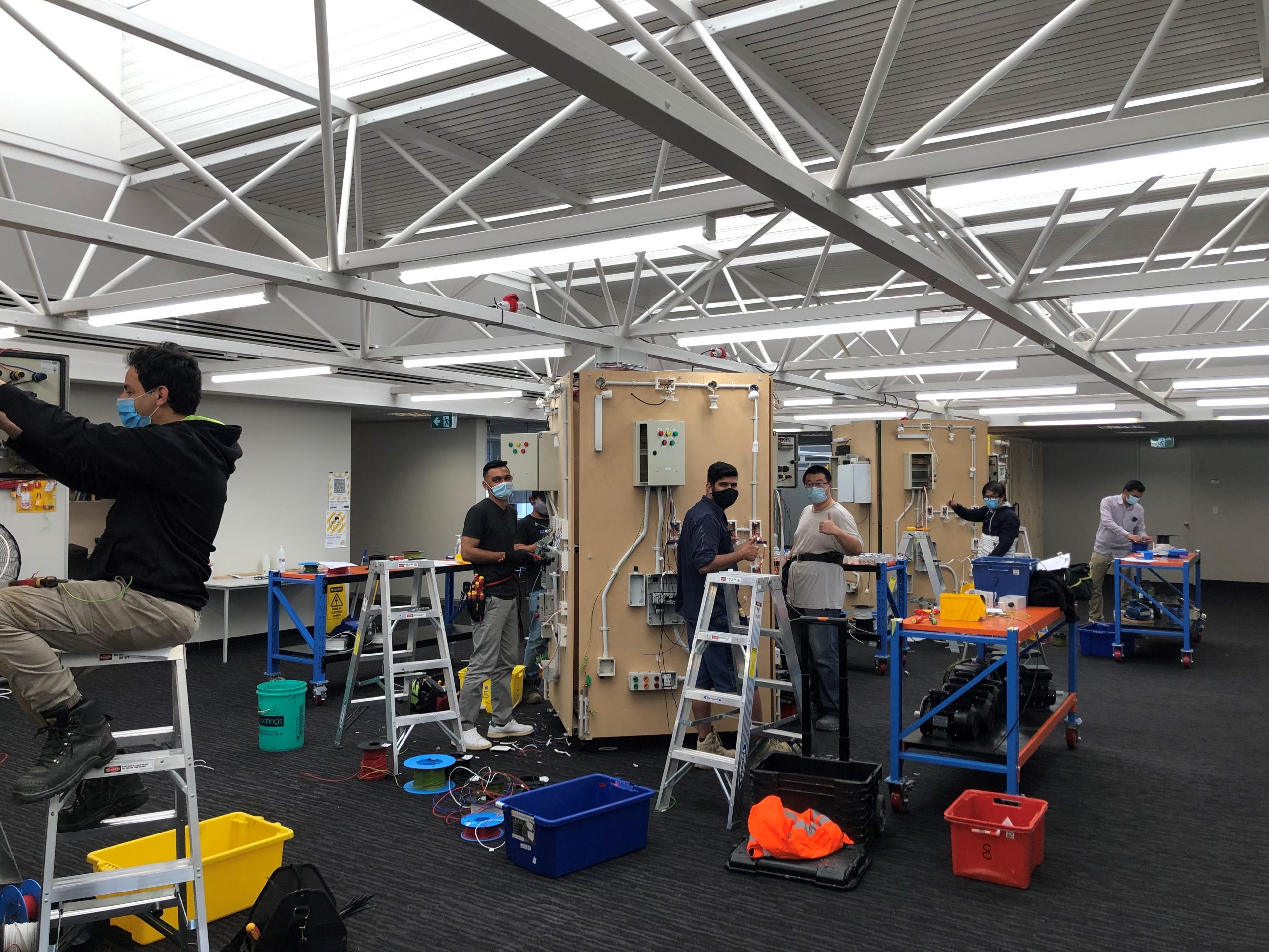 How E-tec is keeping you safe at alert level 3 Apprentices working in their E-tec course